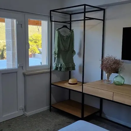 Ostreon Luxury Apartment