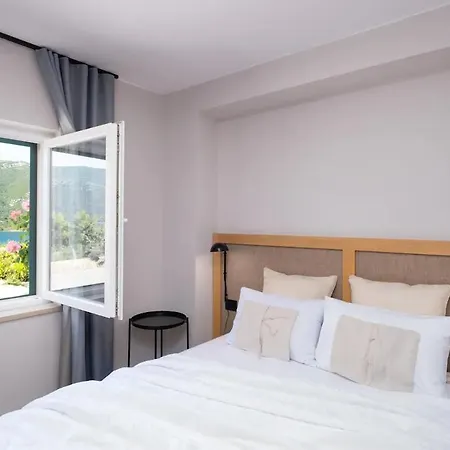 Ostreon Luxury Ston