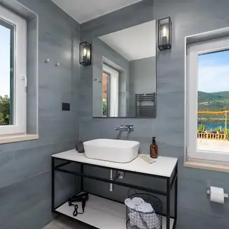 Ostreon Luxury Ston